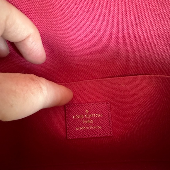 Louis Vuitton Felicie Key logo - Picture 4 of 17